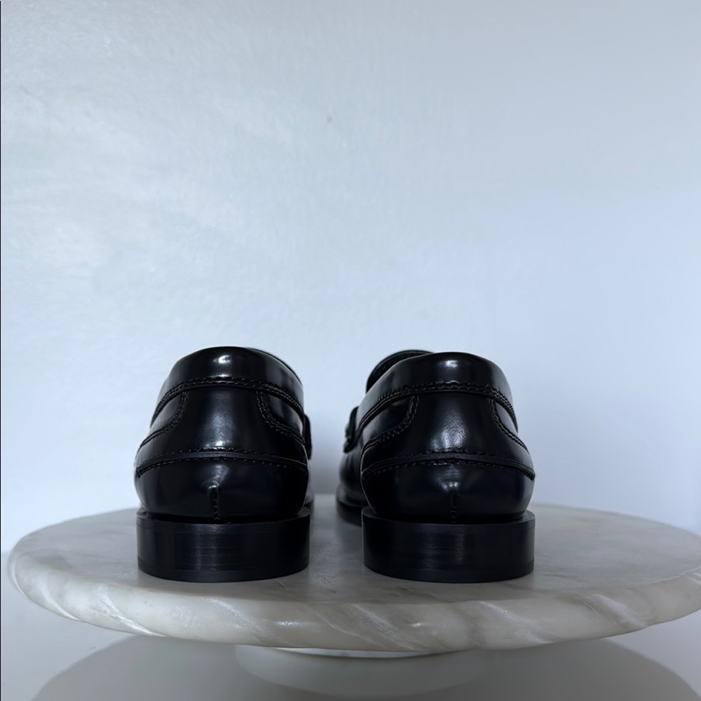 NWOT Fendi Black Leather Slip-On Loafers - IT 36 - Picture 8 of 12
